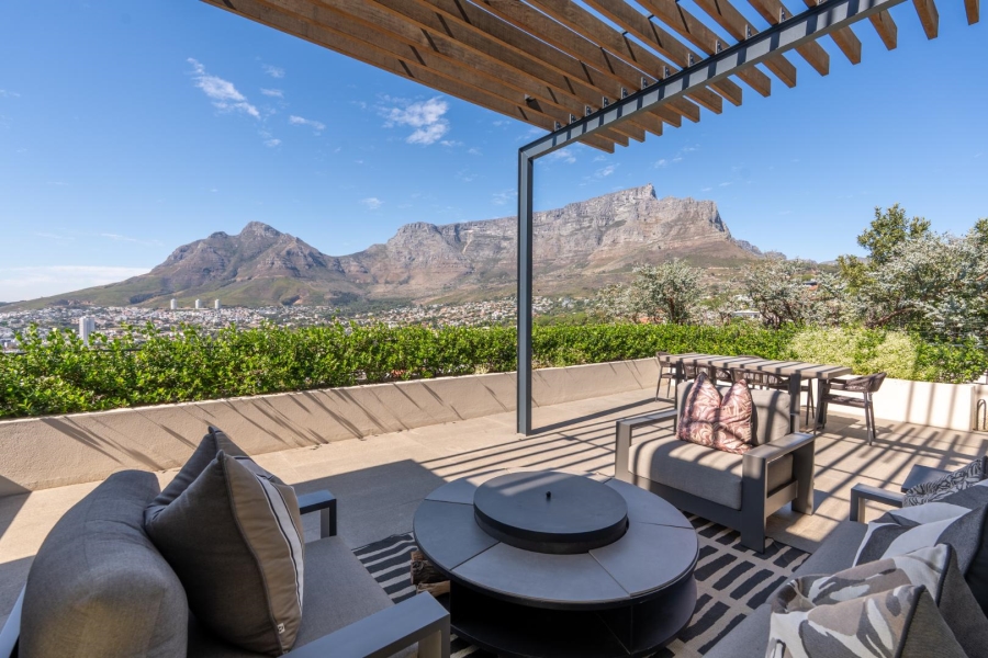 4 Bedroom Property for Sale in Tamboerskloof Western Cape